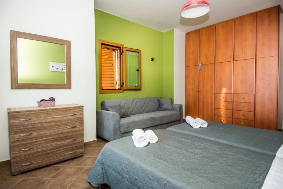 Afrato Villa Irida מראה חיצוני תמונה