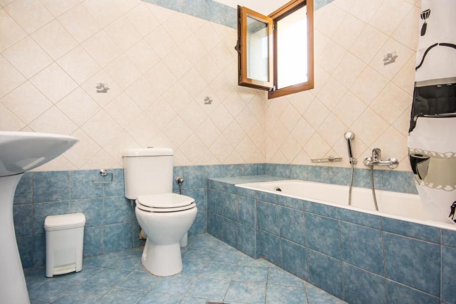Afrato Villa Irida מראה חיצוני תמונה